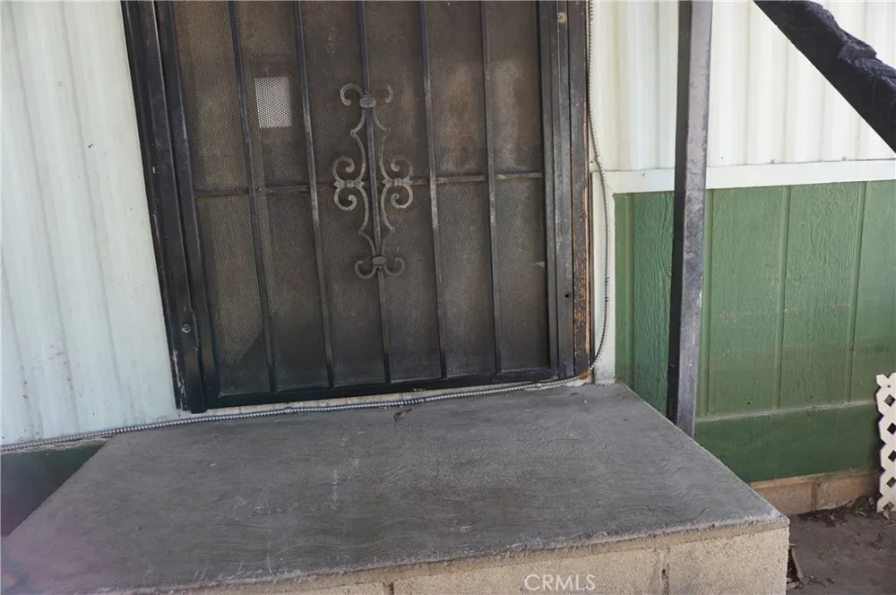 15246 Plum Street Cabazon, CA 92230
