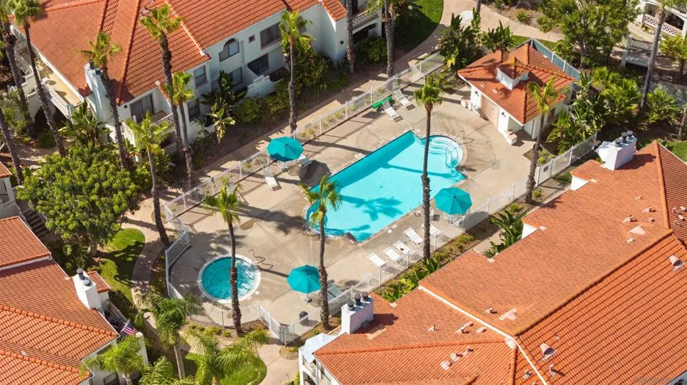 9302 Twin Trails Dr #204 San Diego, CA 92129