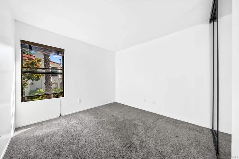 9302 Twin Trails Dr #204 San Diego, CA 92129