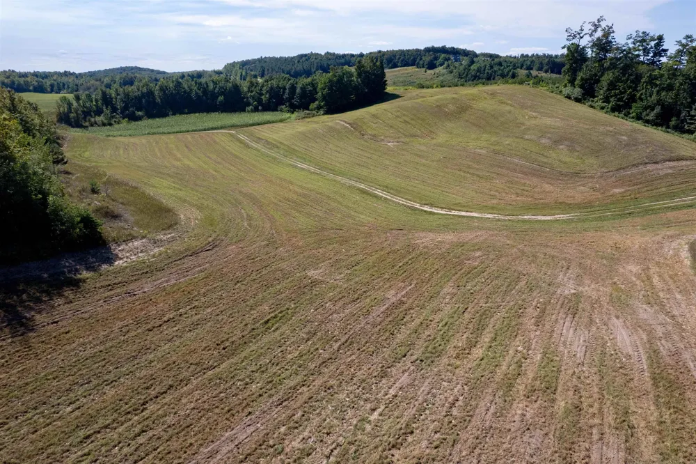 E Rudy Drive Leelanau Township, MI 49670