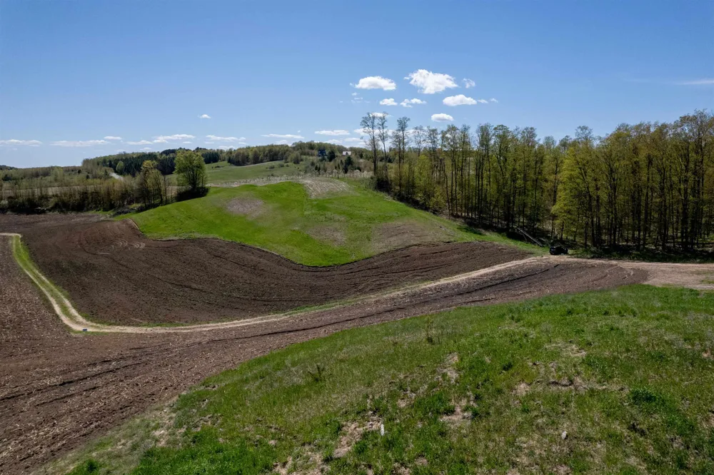 E Rudy Drive Leelanau Township, MI 49670