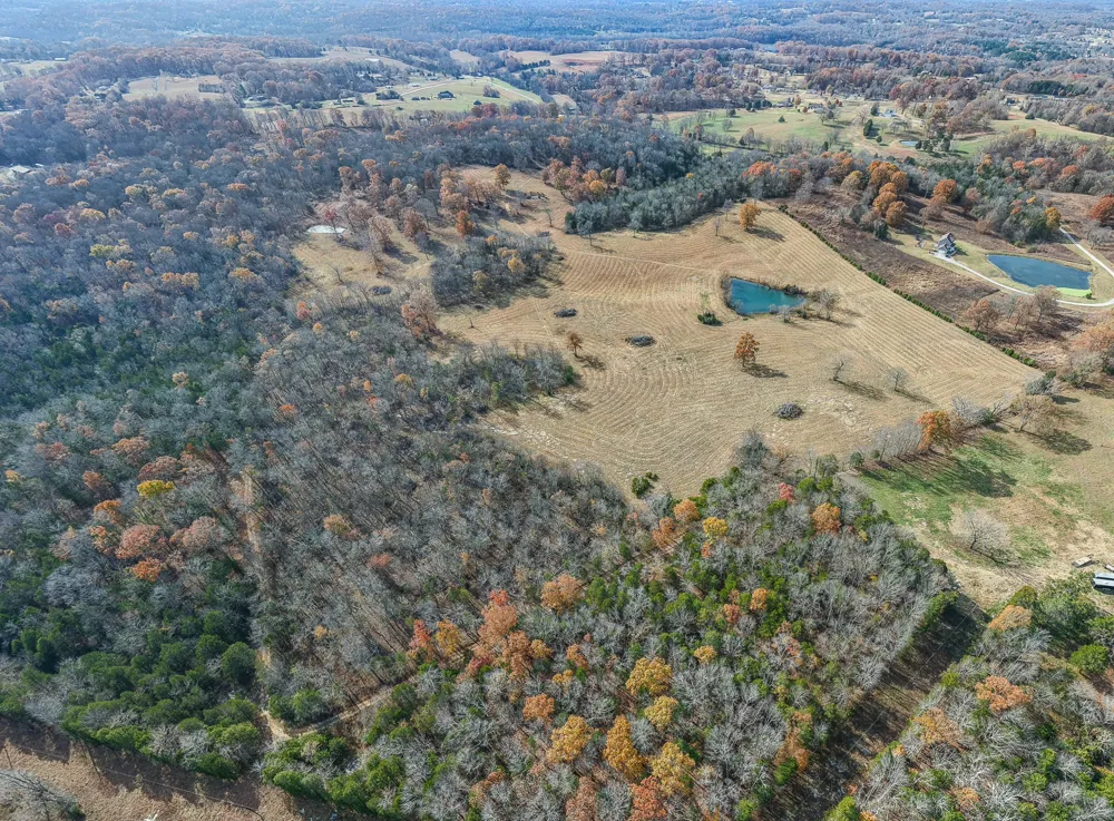 1511 Belotes Ferry Rd Lebanon, TN 37087
