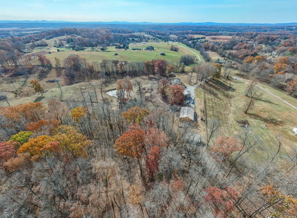 1511 Belotes Ferry Rd Lebanon, TN 37087