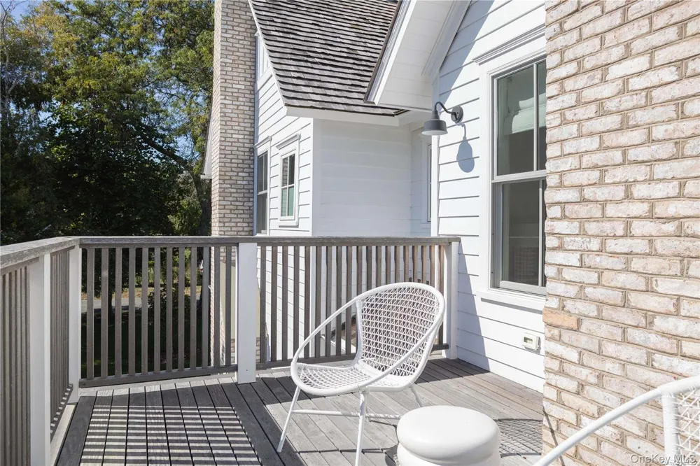 400 Youngs Road Orient, NY 11957