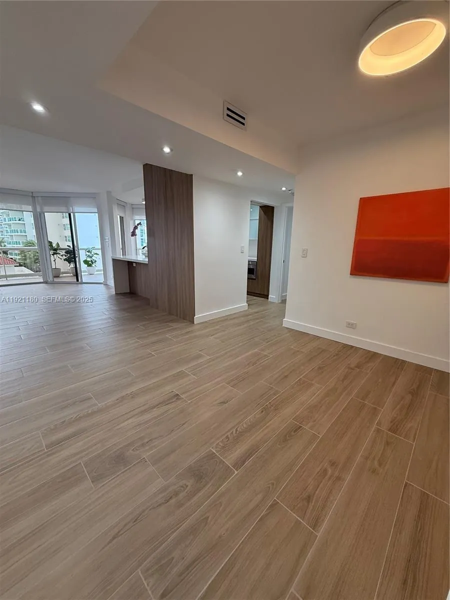 20191 E Country Club Dr #504 Aventura, FL 33180