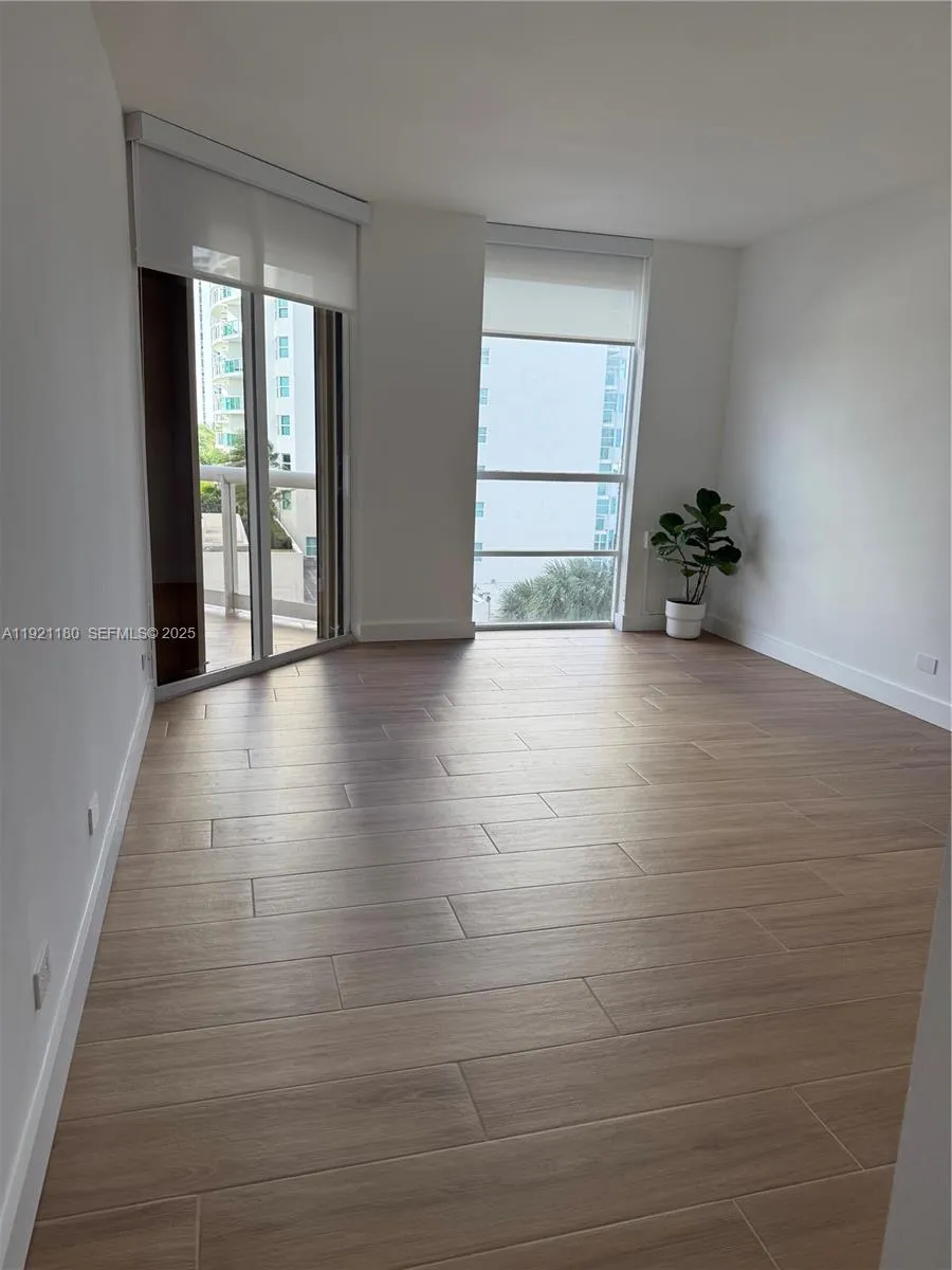 20191 E Country Club Dr #504 Aventura, FL 33180