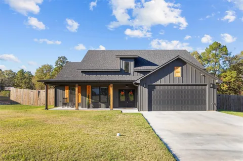 190 Shady Oaks Drive