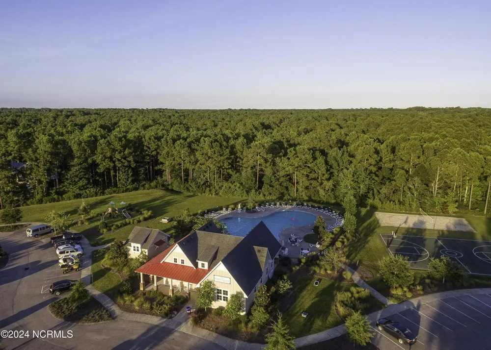 232 Brightleaf Drive Minnesott Beach, NC 28510