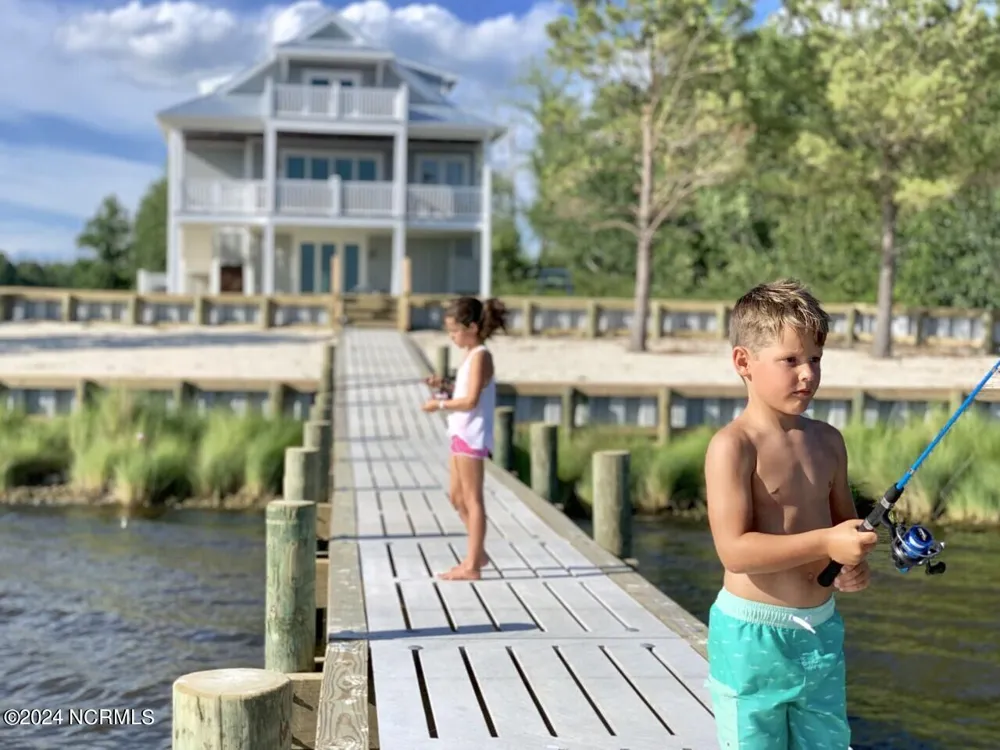 232 Brightleaf Drive Minnesott Beach, NC 28510