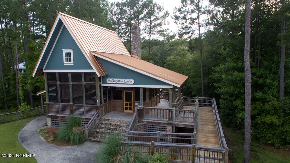 232 Brightleaf Drive Minnesott Beach, NC 28510