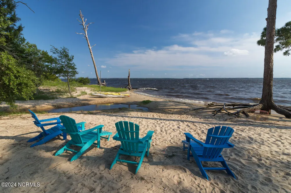 232 Brightleaf Drive Minnesott Beach, NC 28510