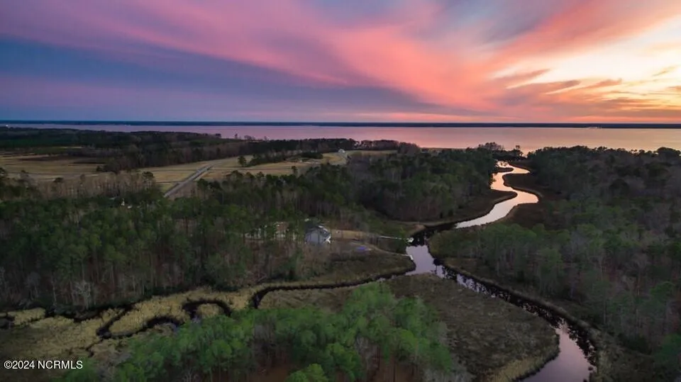 232 Brightleaf Drive Minnesott Beach, NC 28510