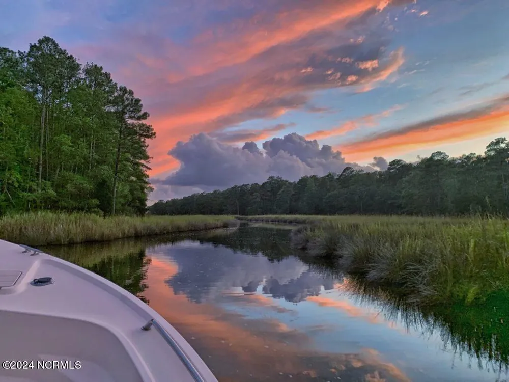 232 Brightleaf Drive Minnesott Beach, NC 28510