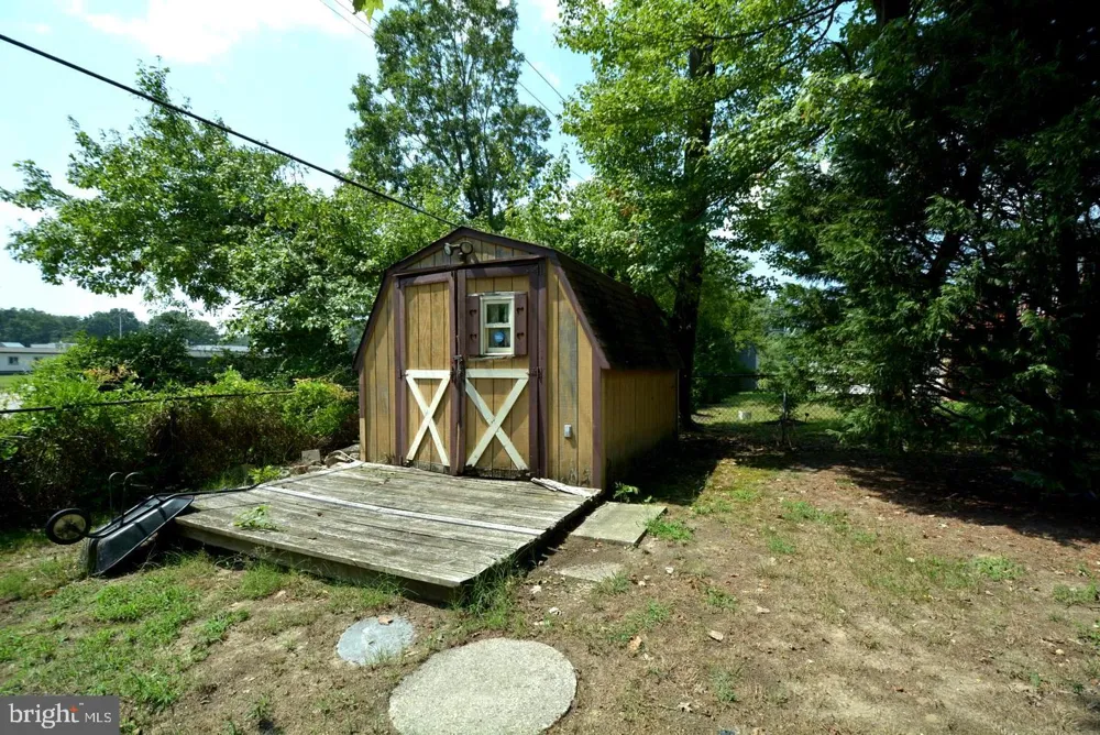 209 GARNER AVENUE Waldorf, MD 20602