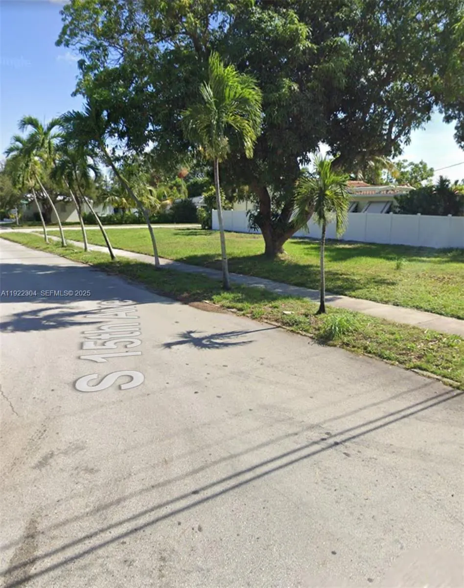 1452 Jefferson St Hollywood, FL 33020