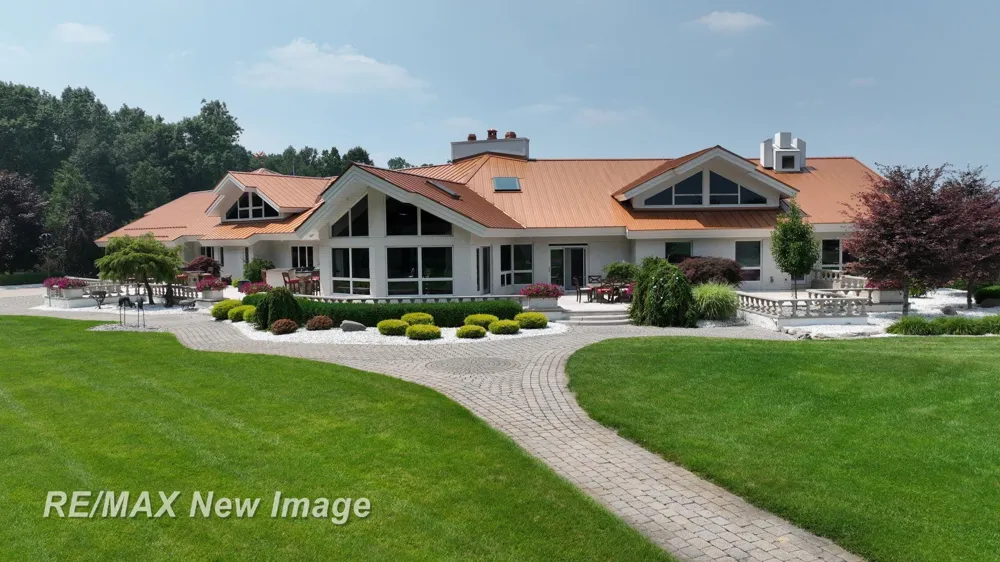 1134 Graham Road Thomas Township, MI 48609