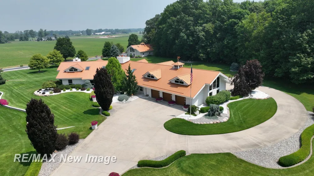 1134 Graham Road Thomas Township, MI 48609