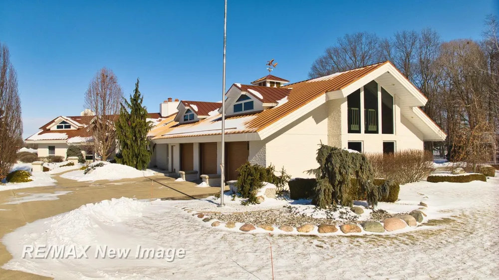1134 Graham Road Thomas Township, MI 48609