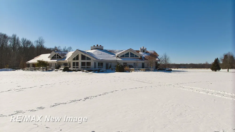 1134 Graham Road Thomas Township, MI 48609