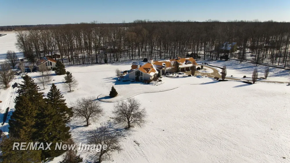 1134 Graham Road Thomas Township, MI 48609