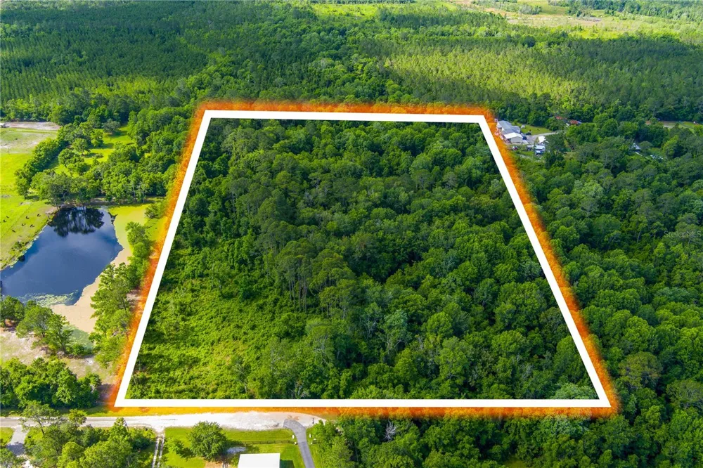 3201 E RAULERSON ROAD St Augustine, FL 32092