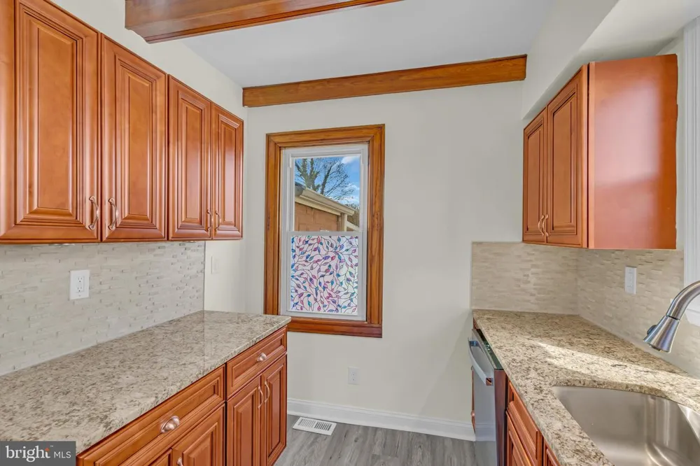 580 ROUTE 206 Bordentown, NJ 08505