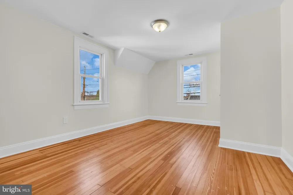580 ROUTE 206 Bordentown, NJ 08505