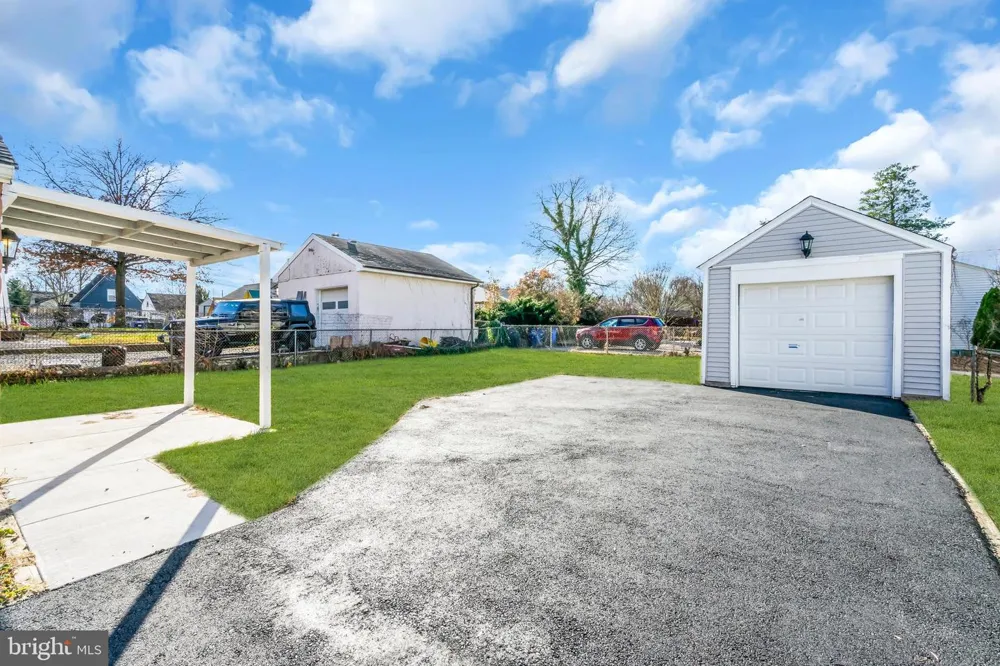 580 ROUTE 206 Bordentown, NJ 08505