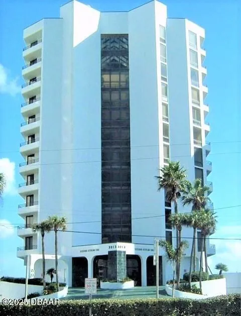 3013 S Atlantic Avenue #907