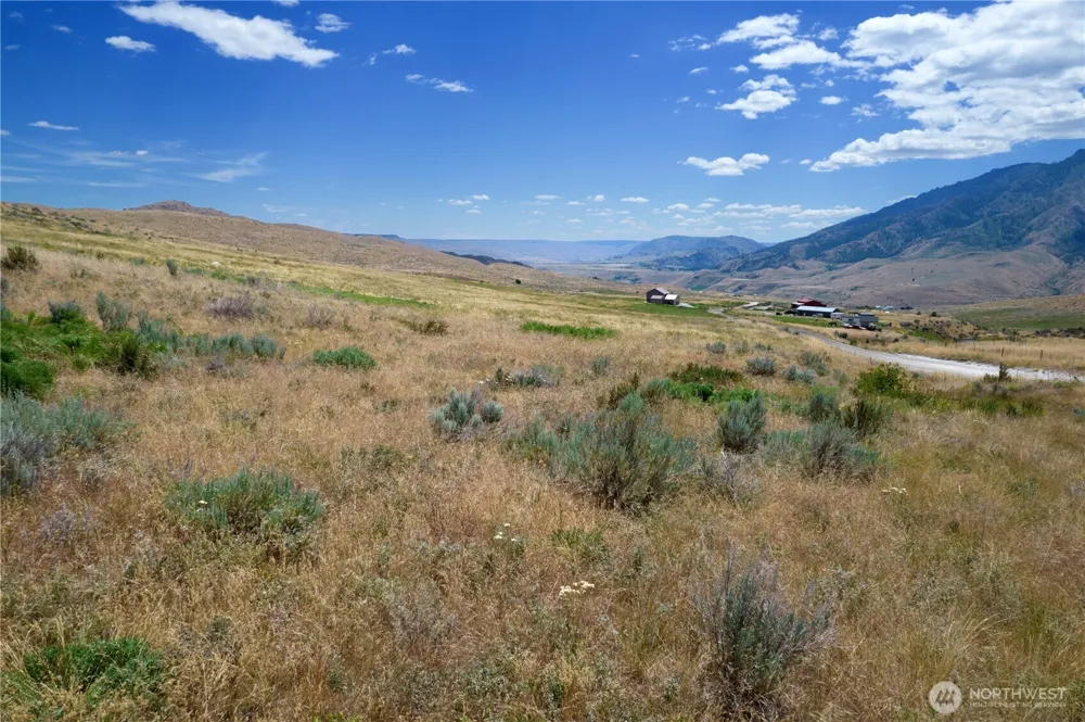 0 NNA Bill Shaw Road Pateros, WA 98846