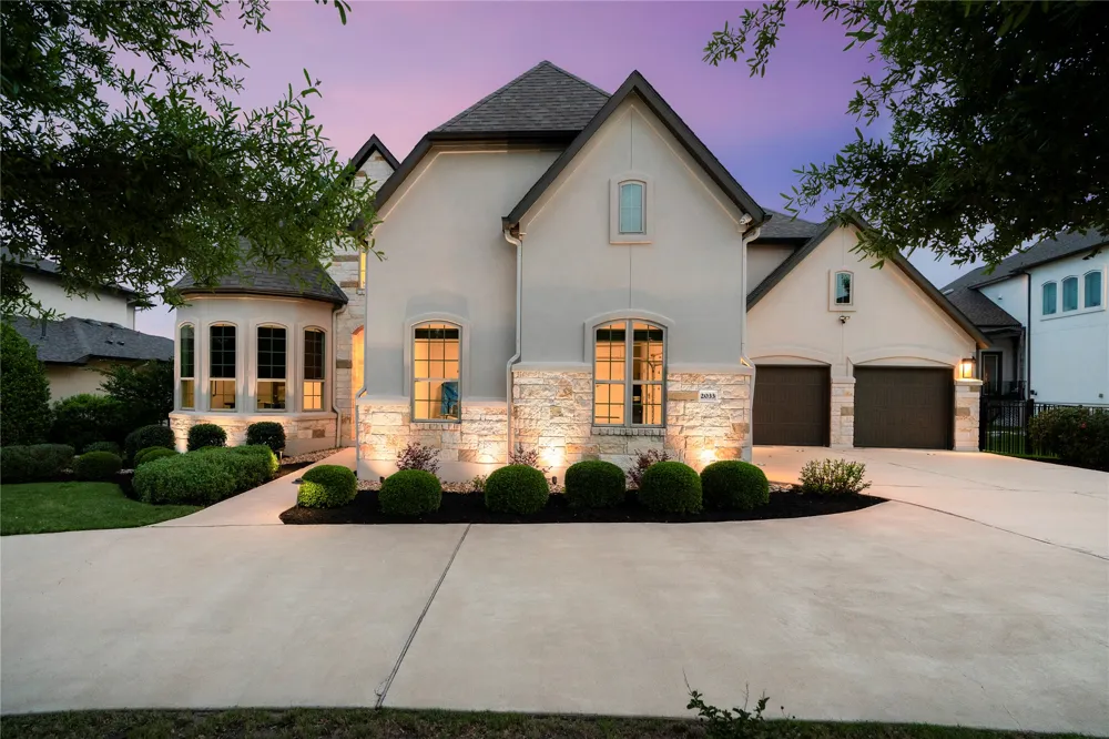 2033 Portobello Road Leander, TX 78641