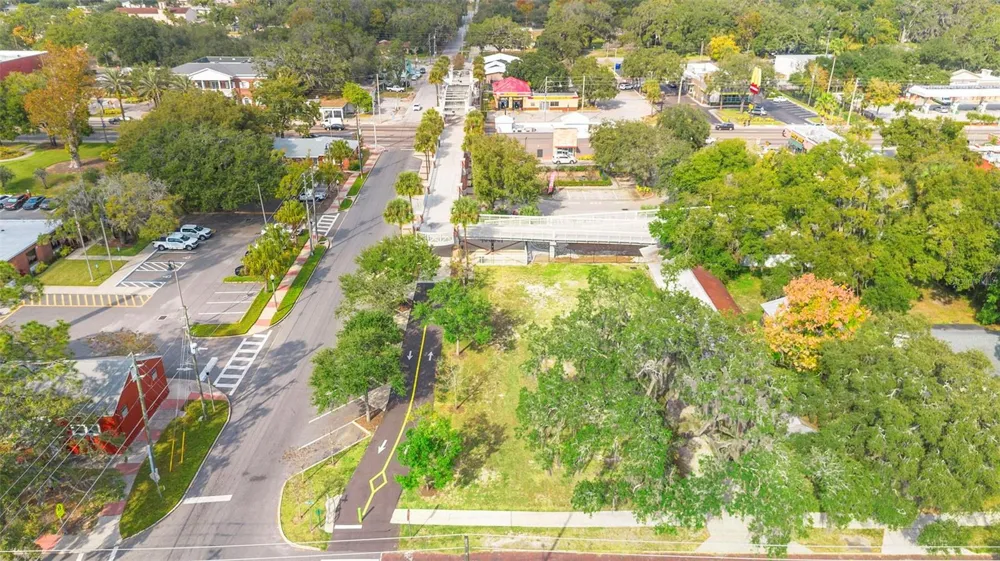 215 E 5TH STREET Apopka, FL 32703