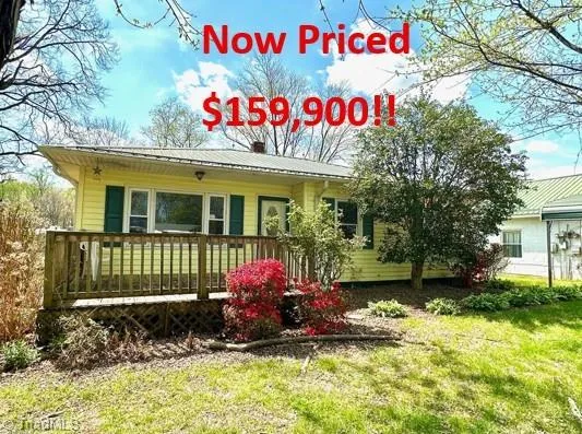 8431 Austin Traphill Road Elkin, NC 28621
