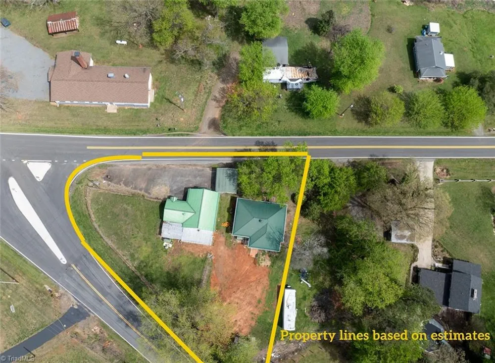 8431 Austin Traphill Road Elkin, NC 28621