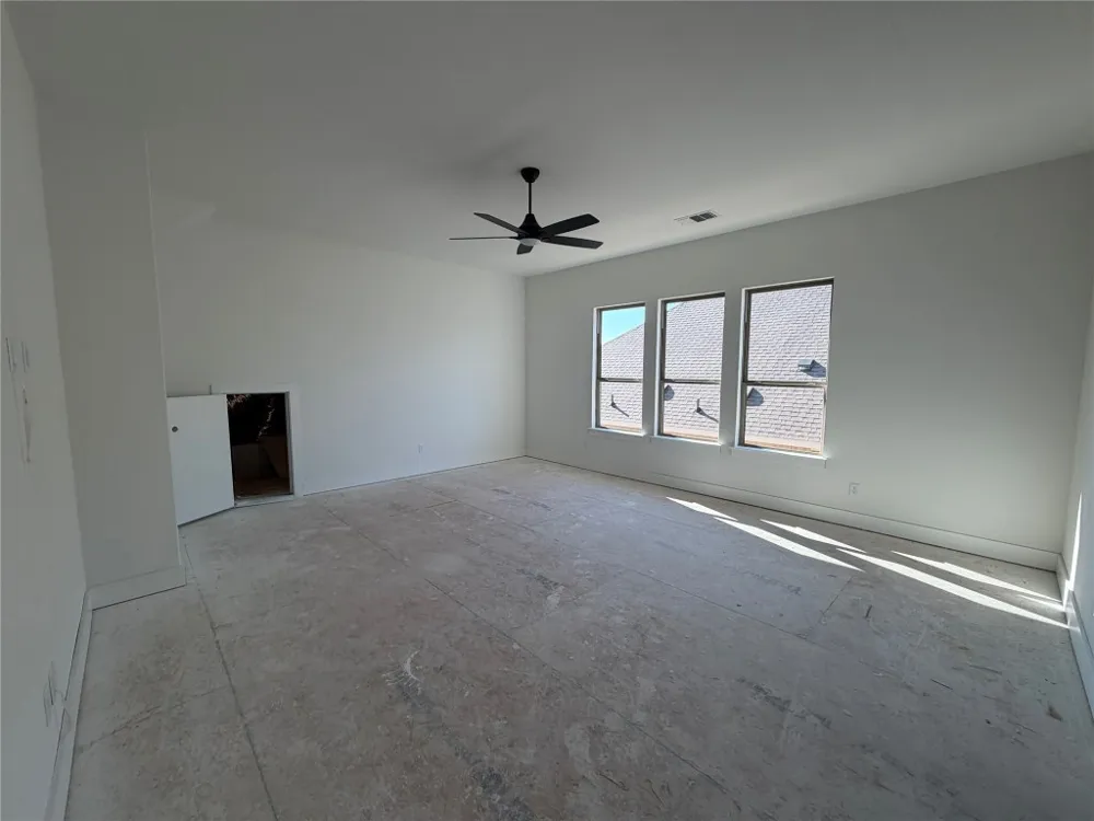 105 Gibbs Drive Liberty Hill, TX 78642