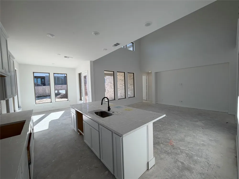 105 Gibbs Drive Liberty Hill, TX 78642