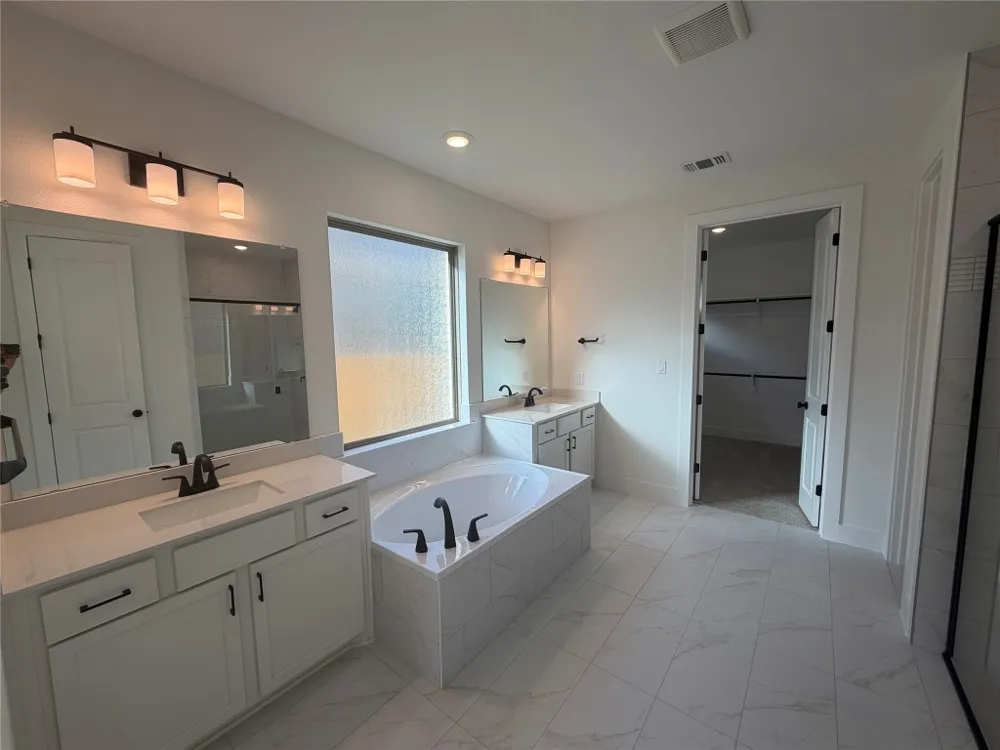 105 Gibbs Drive Liberty Hill, TX 78642