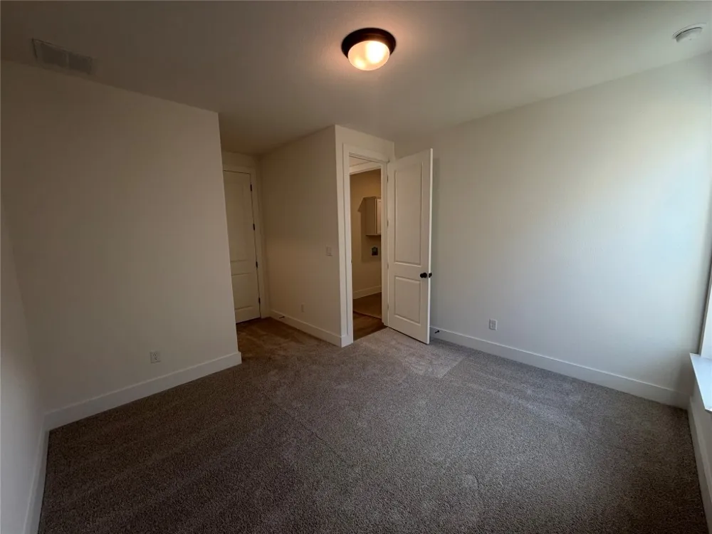 105 Gibbs Drive Liberty Hill, TX 78642