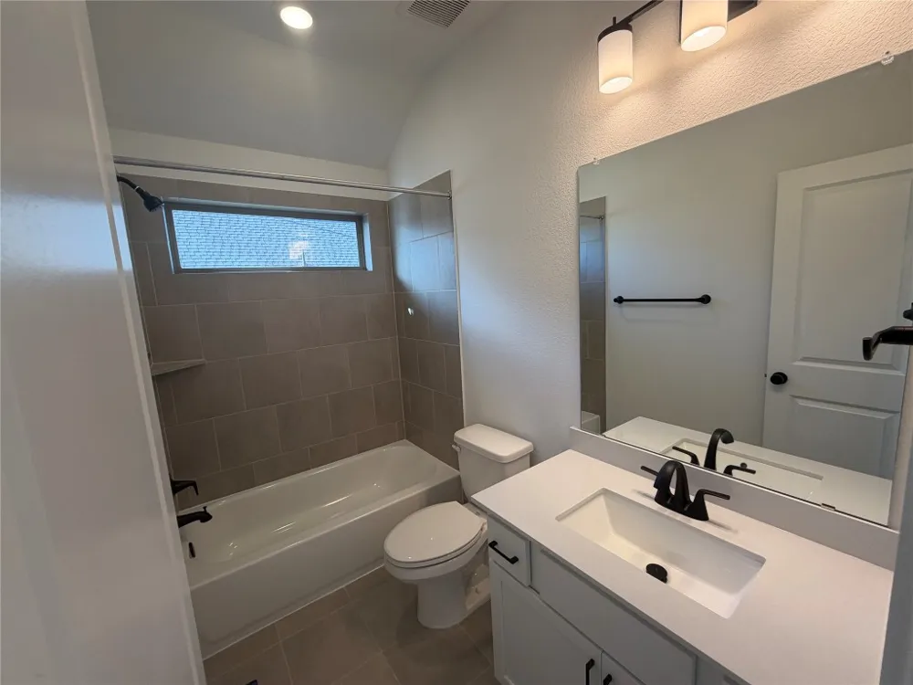 105 Gibbs Drive Liberty Hill, TX 78642