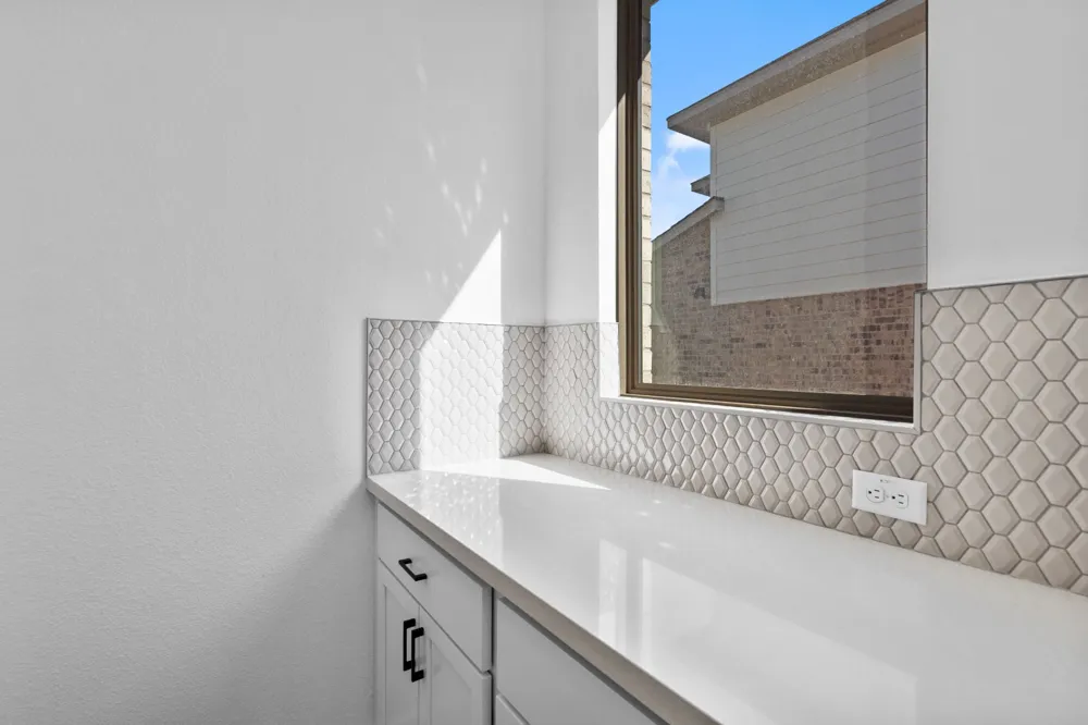 105 Gibbs Drive Liberty Hill, TX 78642