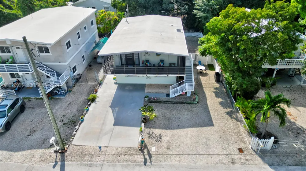 137 Pacific Ave Tavernier, FL 33070