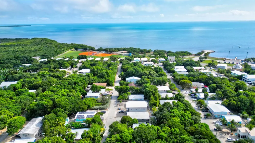 137 Pacific Ave Tavernier, FL 33070