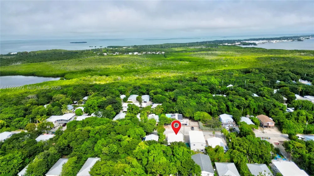 137 Pacific Ave Tavernier, FL 33070