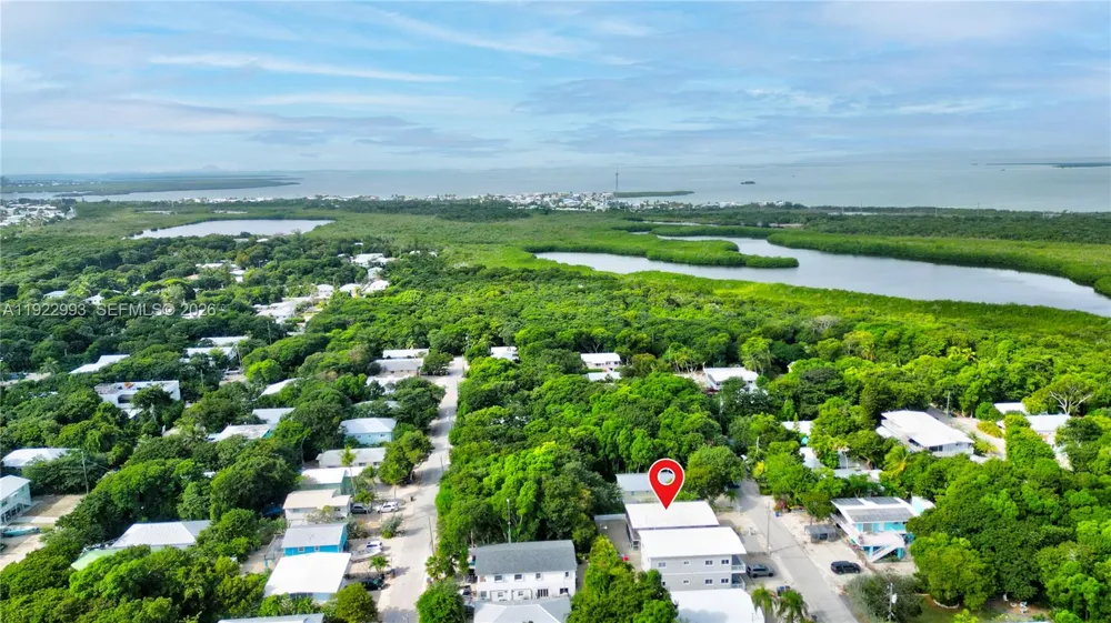 137 Pacific Ave Tavernier, FL 33070