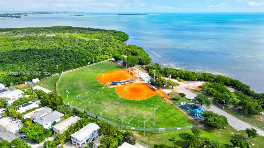 137 Pacific Ave Tavernier, FL 33070
