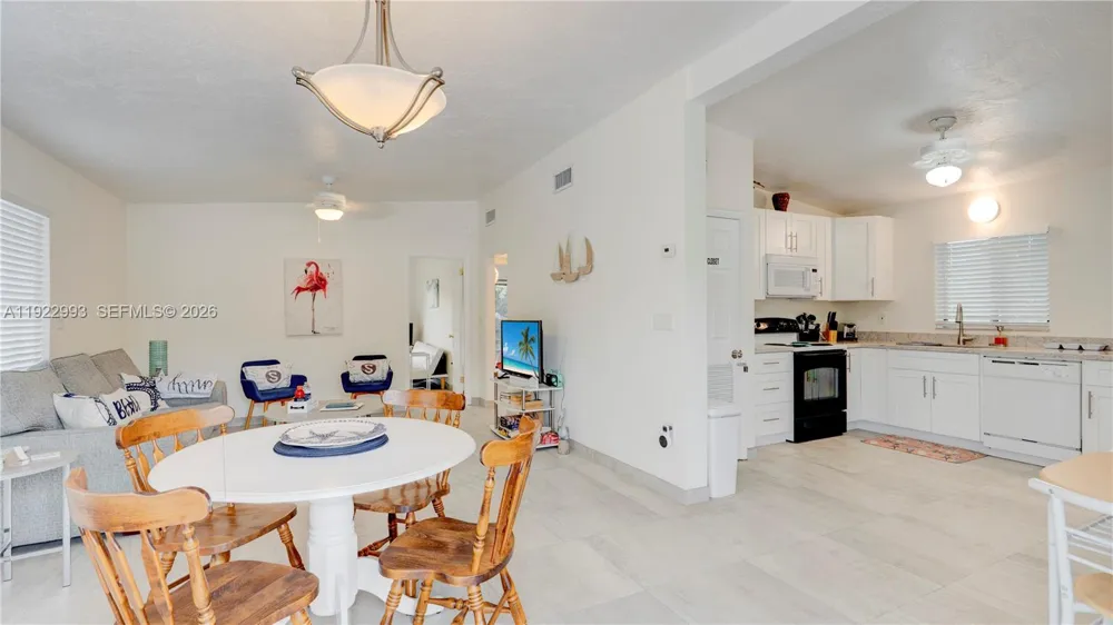137 Pacific Ave Tavernier, FL 33070