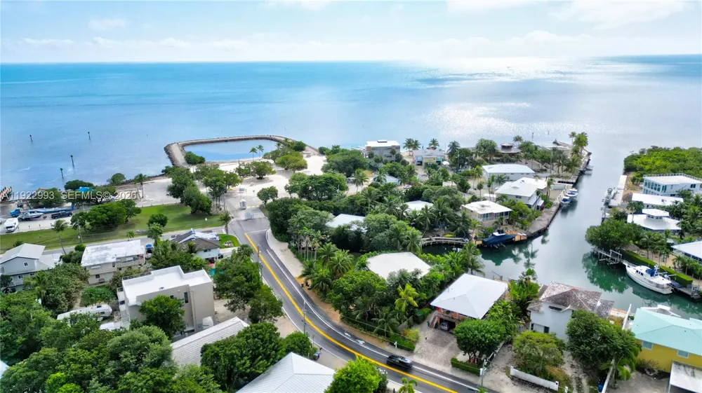 137 Pacific Ave Tavernier, FL 33070