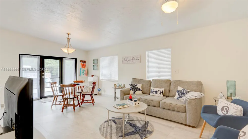137 Pacific Ave Tavernier, FL 33070