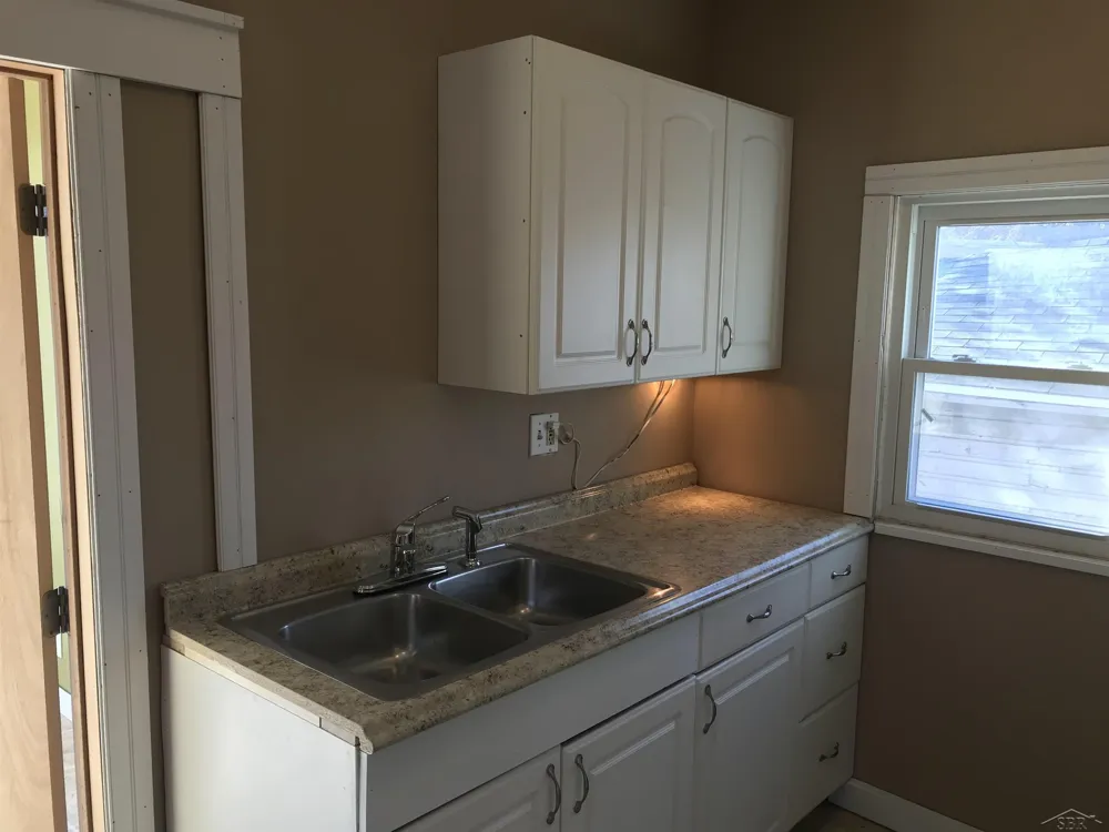 2114 Hanchett Street Saginaw City, MI 48602