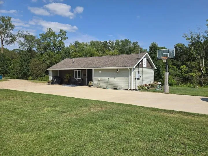 722 River Road Otsego Township, MI 49078
